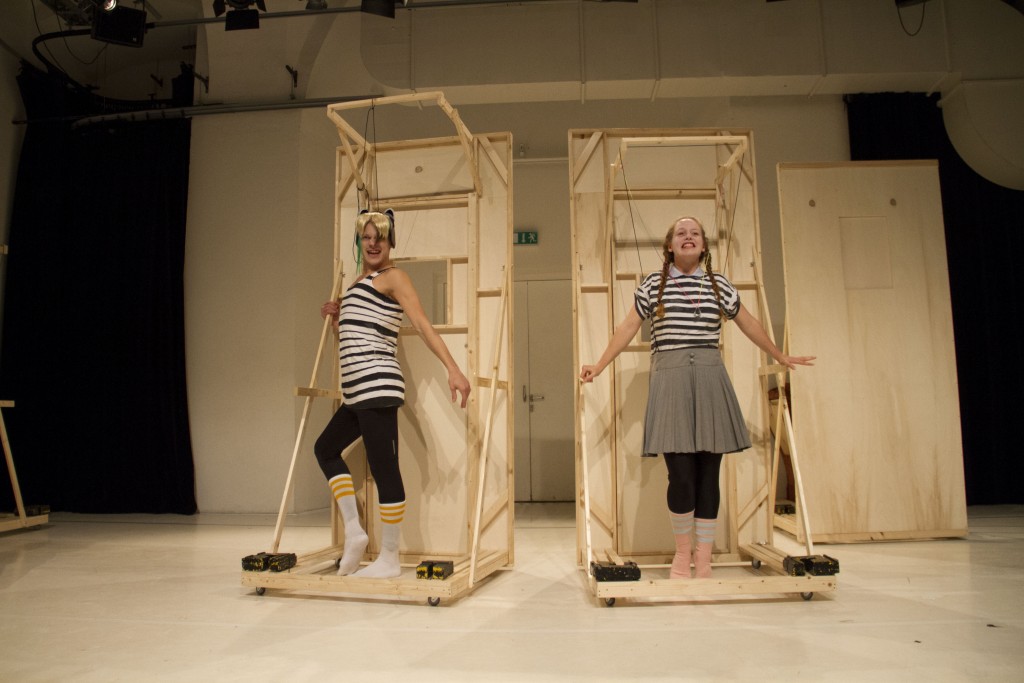 Angelika und die Weltherrschaft© Ani Antonova 336
